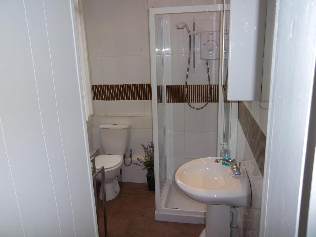 קרליסל Cornerhouse Guesthouse חדר תמונה